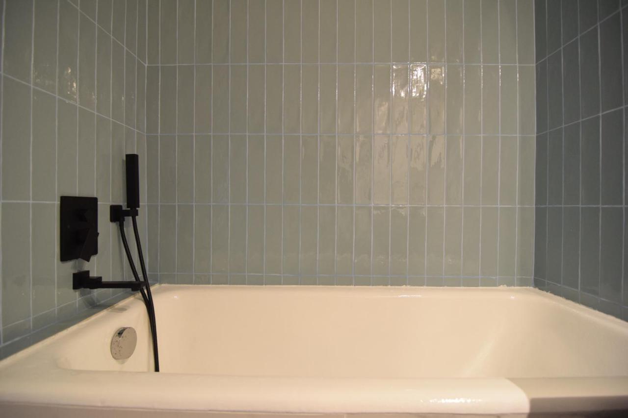 בוקרשט Beautiful Apartment In Old City מראה חיצוני תמונה