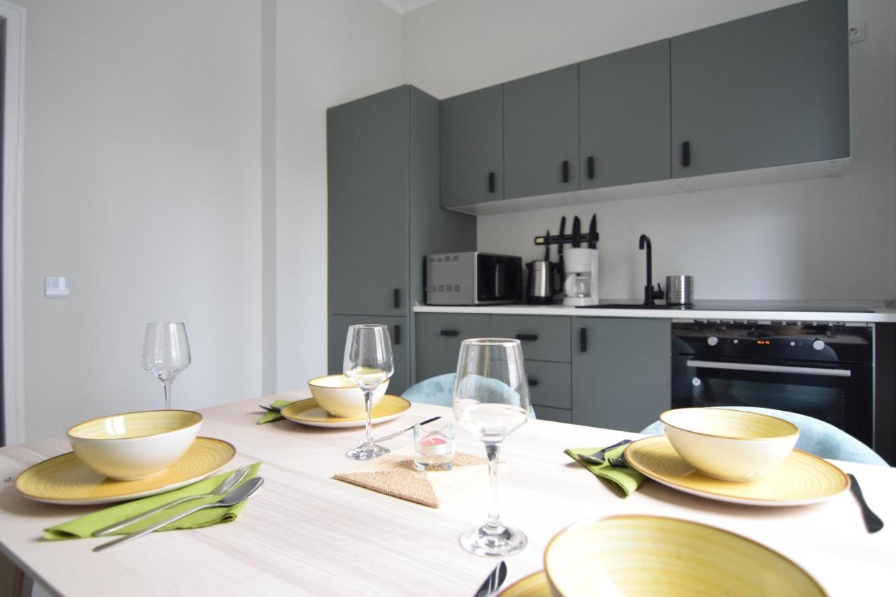 בוקרשט Beautiful Apartment In Old City מראה חיצוני תמונה