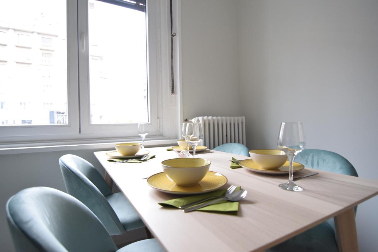 בוקרשט Beautiful Apartment In Old City מראה חיצוני תמונה